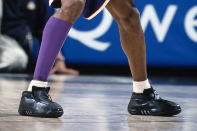 Sneakers Paling Aneh yang Pernah Dirilis Kobe Bryant thumbnail